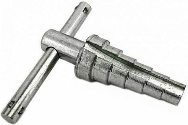 Ключ для "американок"  1/2" -1 1/4" STOUT (SMT-0001-012114) от интернет-магазина stmaster54.ru
